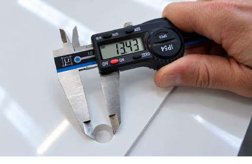 LPT Tech - Precisione e controllo qualità nell'azienda specializzata in lavorazione materie plastiche